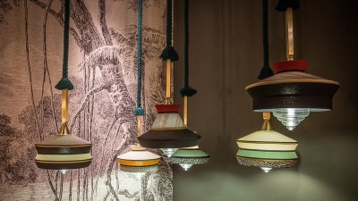 Ceiling lamps