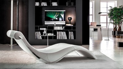 Chaise Longues