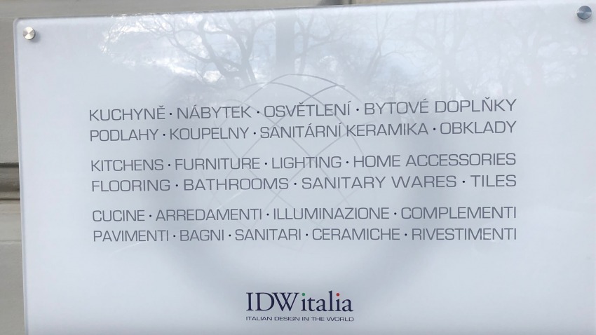 ShowRoom06 IDW italia Praha