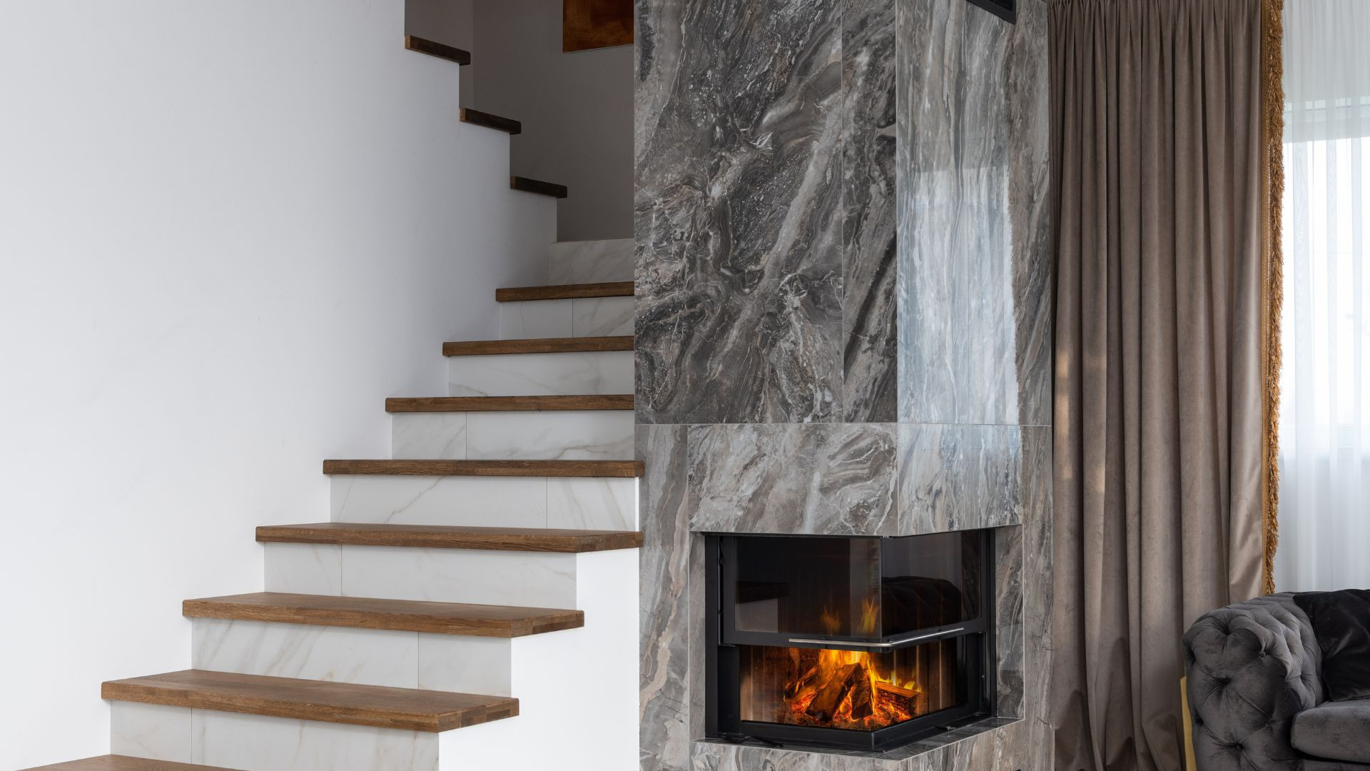 Choose_the_internal_staicase_IDW_Italia-Biella-Prague